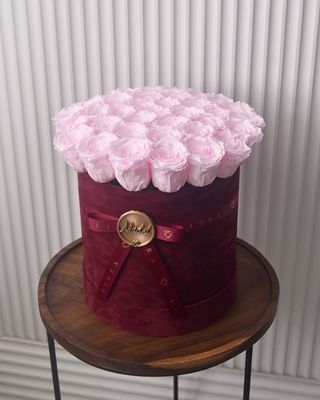 ForeverFiora: Suede Large 36