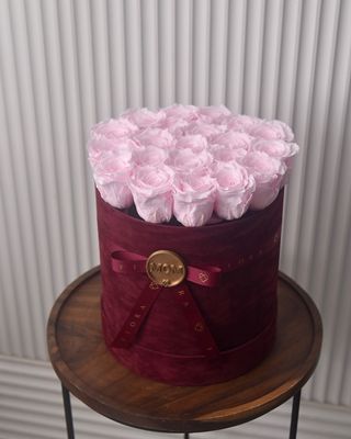 ForeverFiora: Suede Large 24