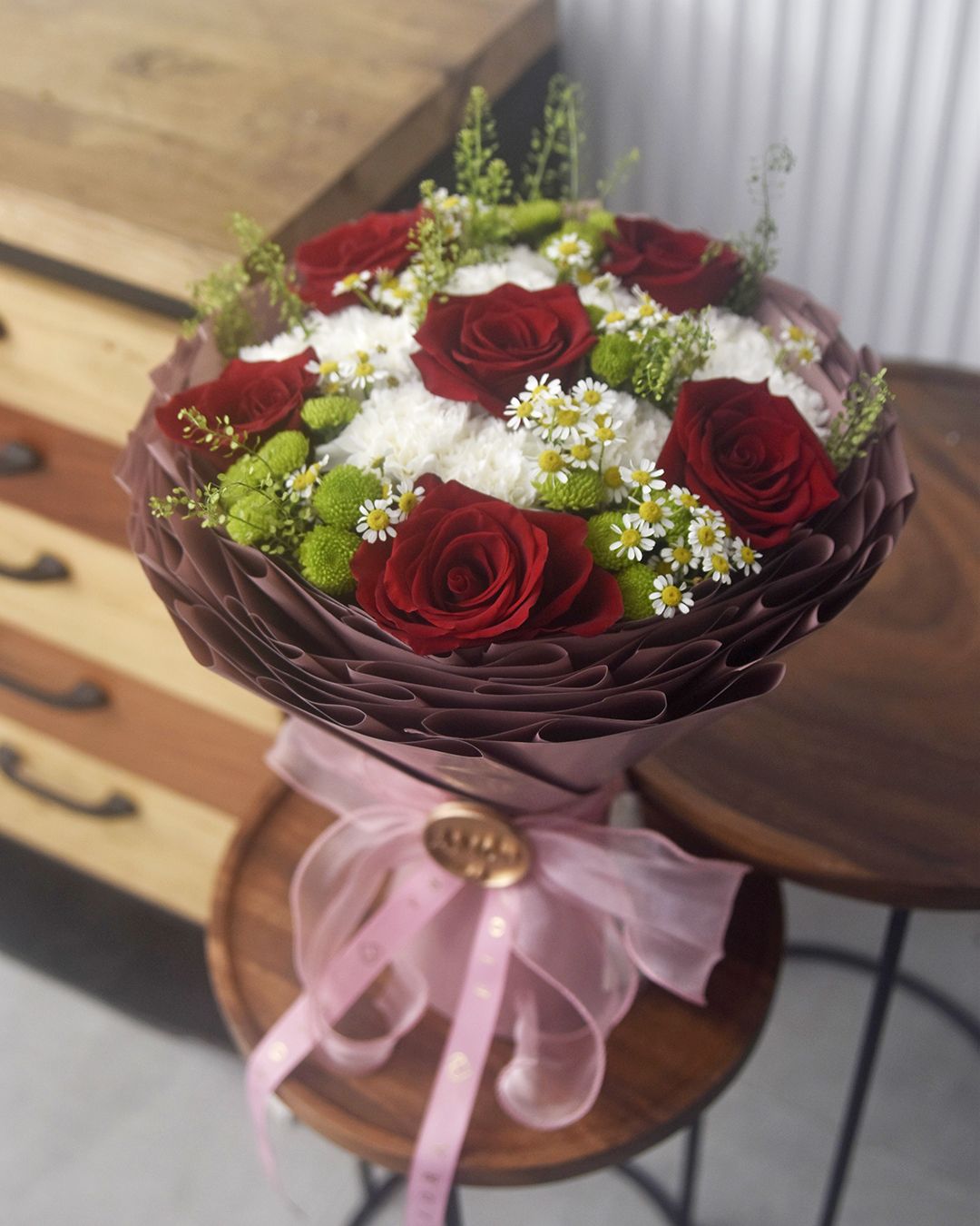 Twirl Bouquet Midi: Amor