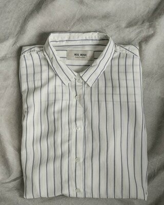 Blusen / Hemden