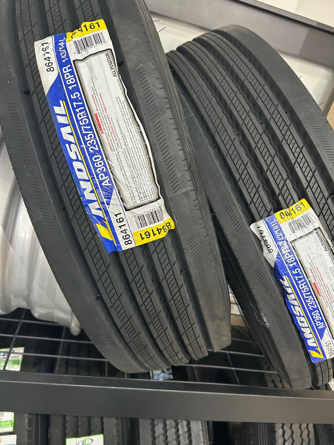 ST235/75/17.5 -18Ply / 18 Lonas