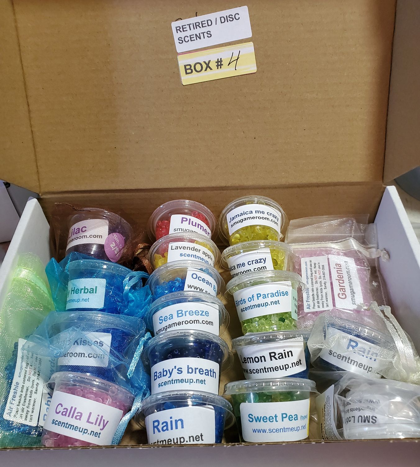 BOX 4 - AIR FRESHIES - retired scents