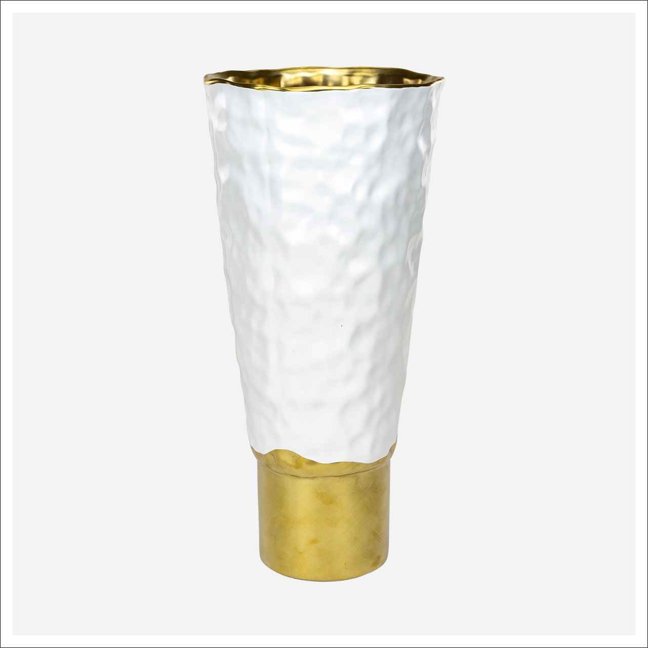 Elegant Vase White, gold