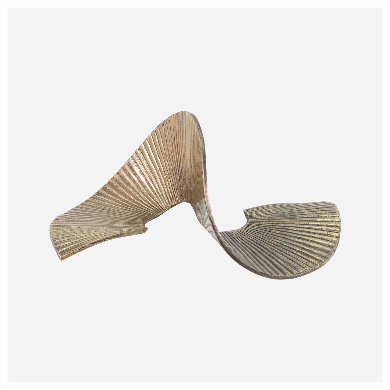 Castillo Fan Statuary gold