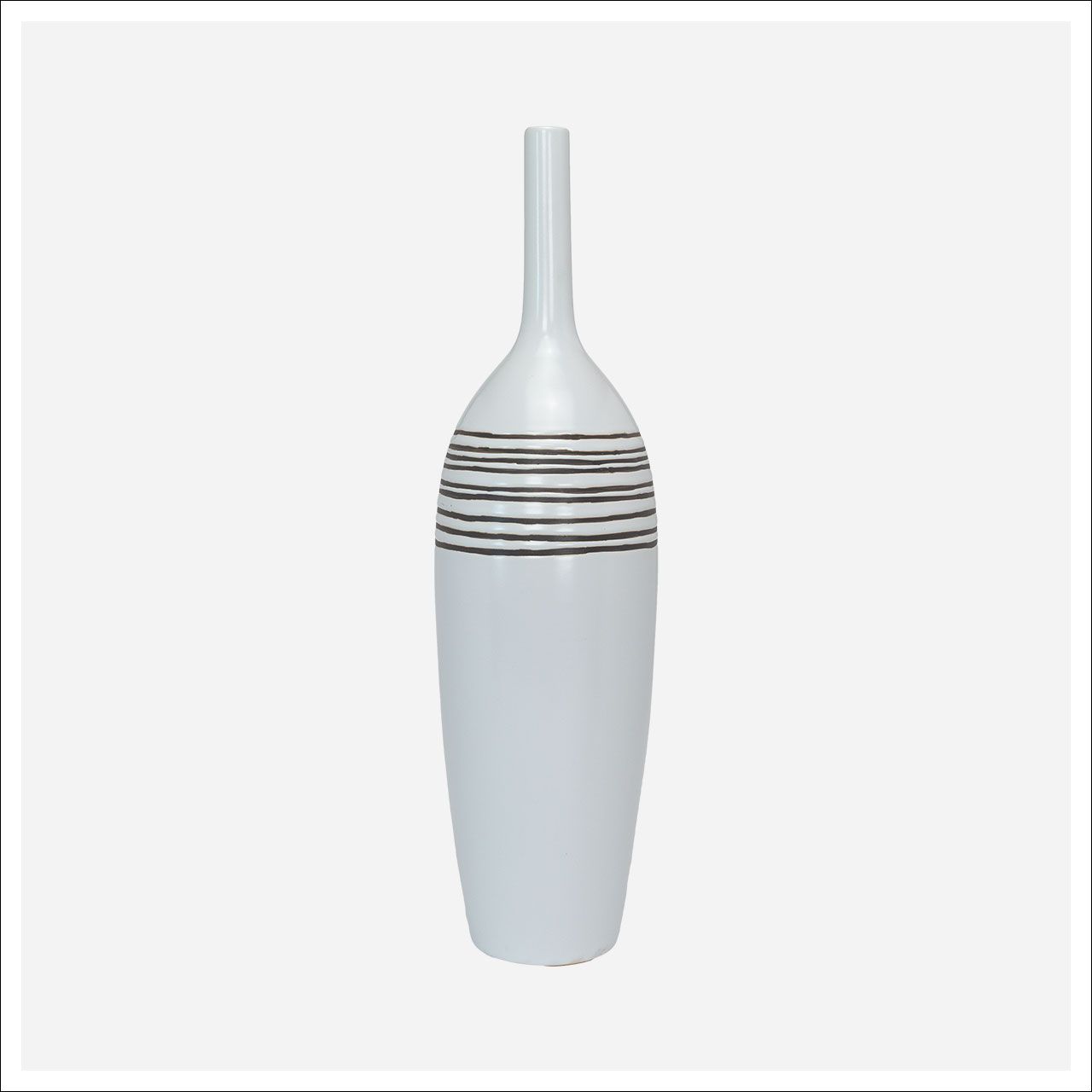 Louisa Tall Vase -SB White and black