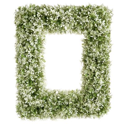18"W21"L BOXWOOD WREATH GR/CR