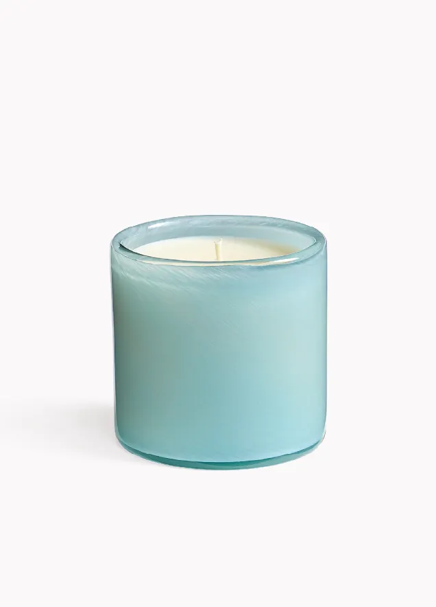 TESTER 15.5oz Marine Signature Candle - Bathroom