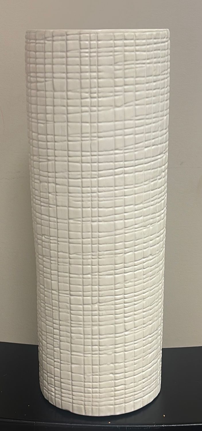LARISSA VASE