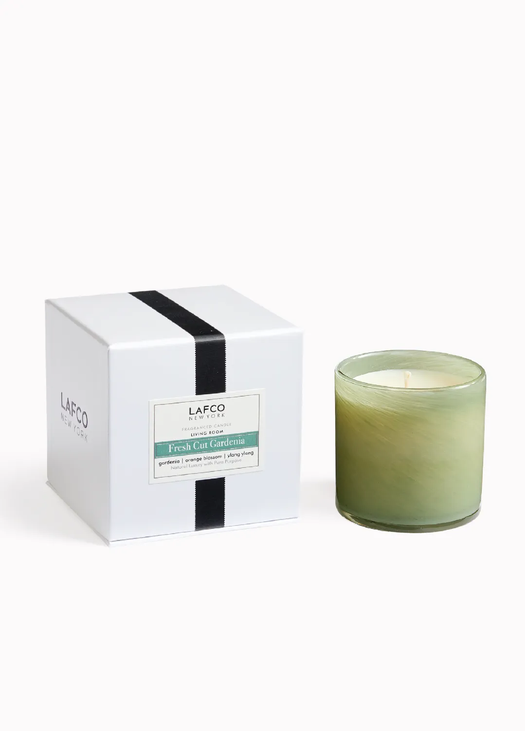 6.5oz Fresh Cut Gardenia Classic Candle - Living Room