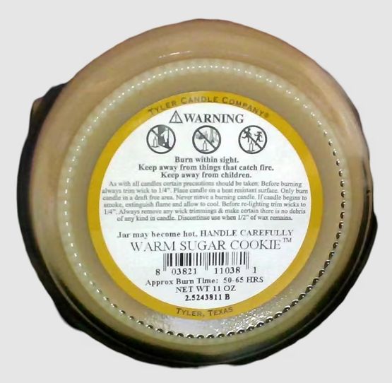 11 OZ WARM SUGAR COOKIE CANDLE