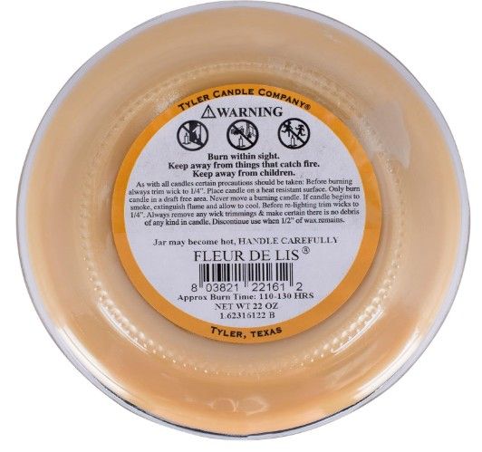 22 OZ FLEUR DE LIS CANDLE