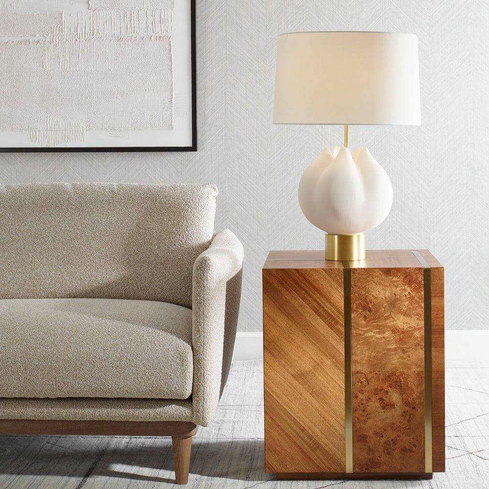 IN BLOOM TABLE LAMP