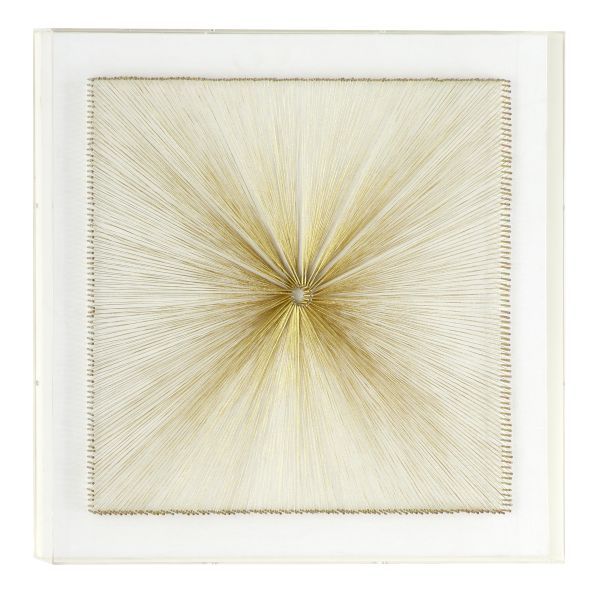 ACRYLICIC STRNG SHADOW BOX 24"W, 24"H