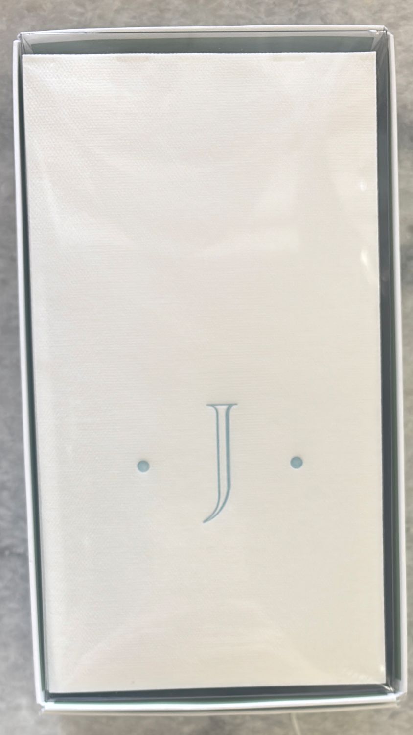 ROBIN'S EGG "J" PAPER LINEN GUEST TOWEL