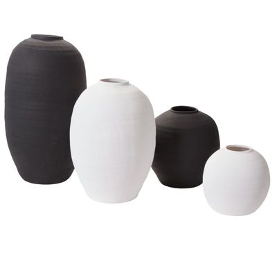 Konos Vase 15.25"x 21"