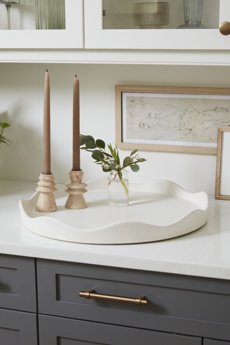 Elgin Tray 20"x 2"