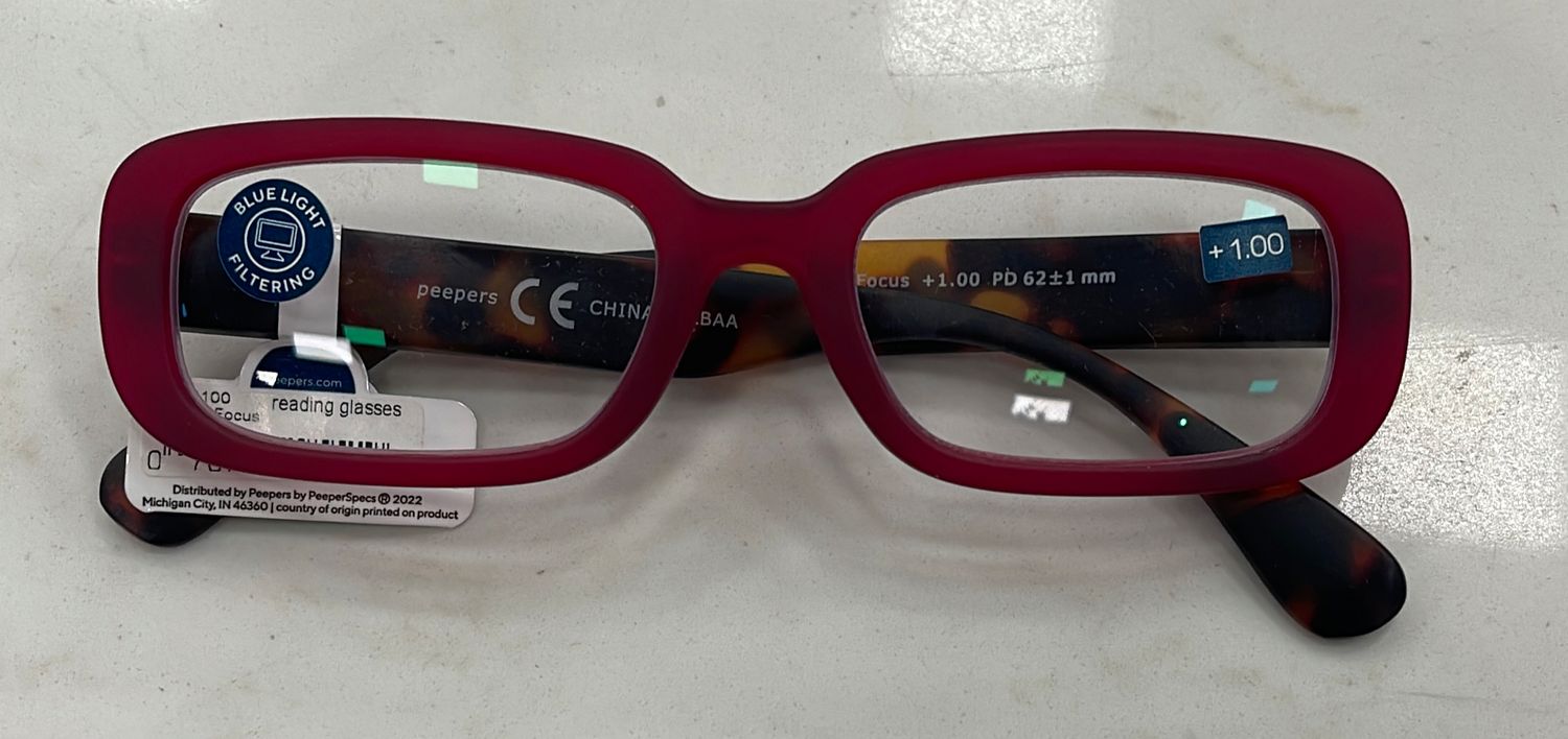 PEEPERS WILLOW FOCUS READERS