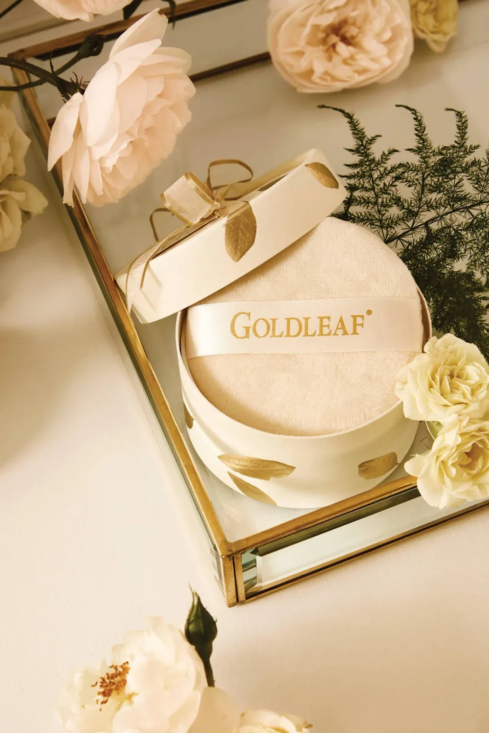 3OZ GOLDLEAF PERFUMED DUSTING POWDER WITH PUFF