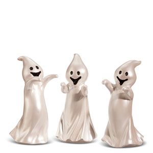 6.5" Pearlescent Smiling Ghost
