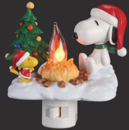 4.75"H SNOOPY CAMPFIRE NIGHT LIGHT
