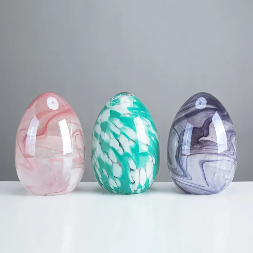 ASSORTED COLORS GLASS EASTER EGGS