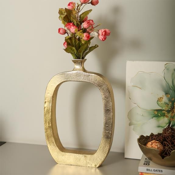 Gold Geometric Frame Vase