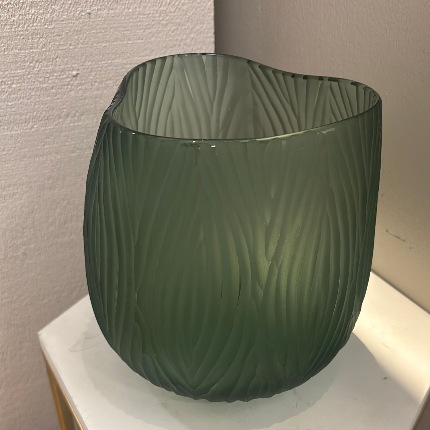GREEN TEXTURED VASE - SMALL