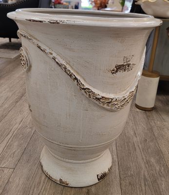 Rutherford Planter 25.5"