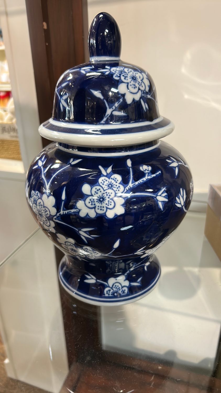 Dark blue ginger jar