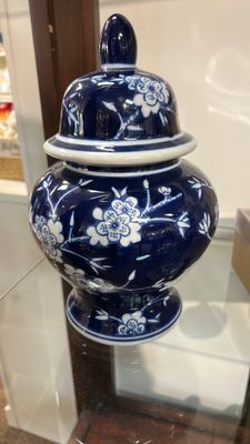 Dark blue ginger jar