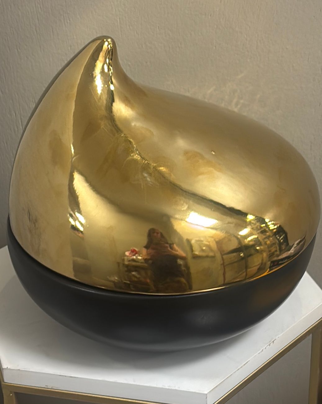 Black and Gold Lidded Teardrop - Large