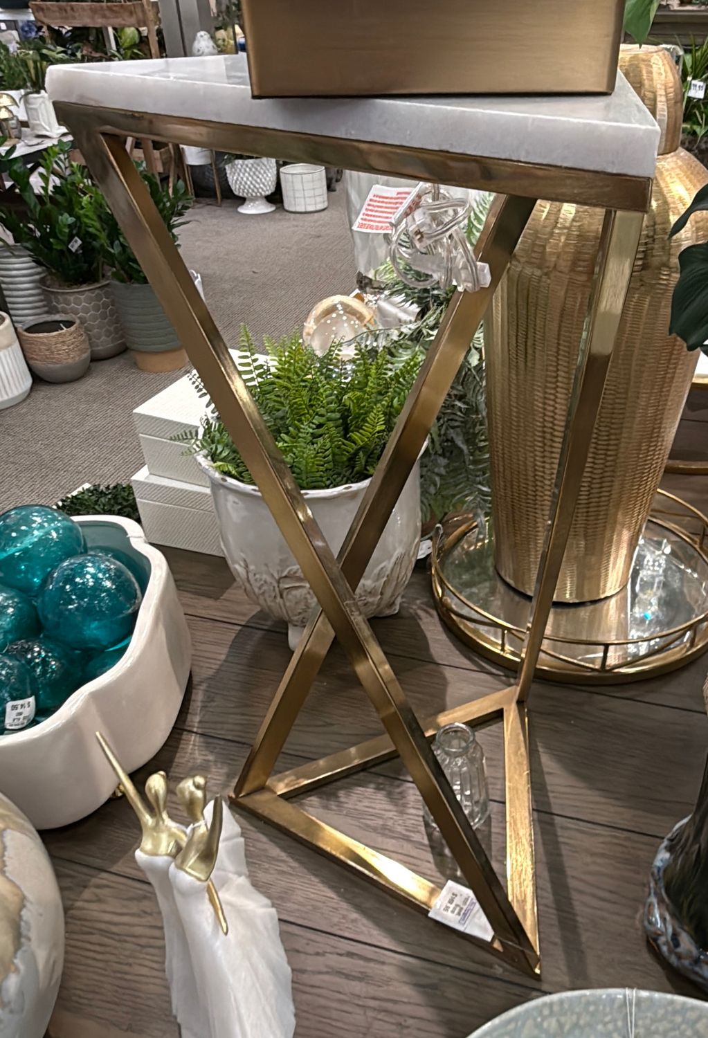 TRIANGULAR SIDE TABLE