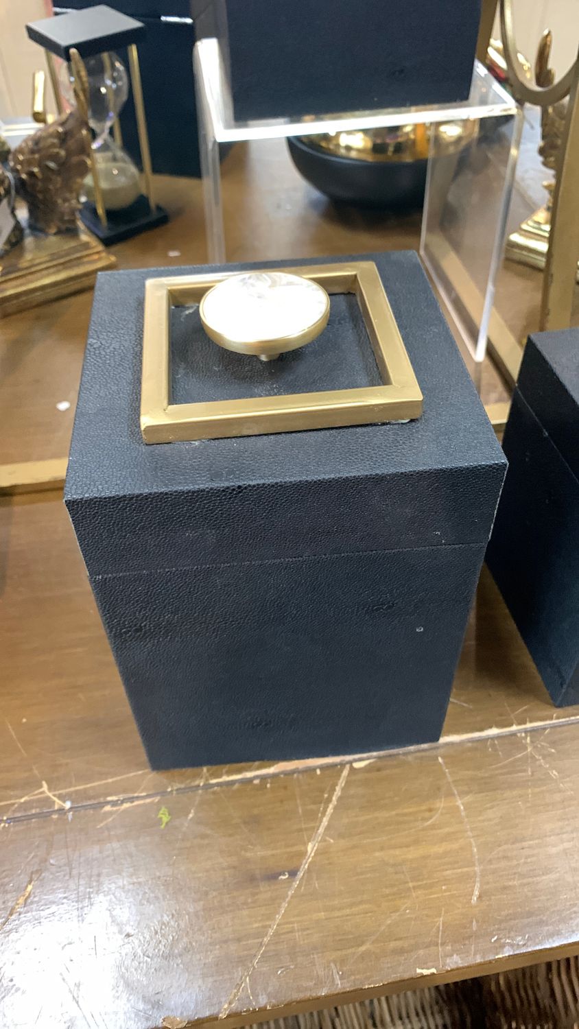 Medium black keepsake box kavana