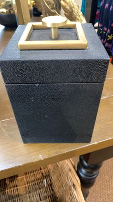 Small black kavana keepsake box