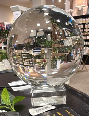 CRYSTAL BALL ON STAND - LARGE
