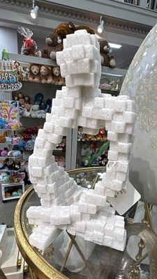 SUGAR CUBE MAN SITTING