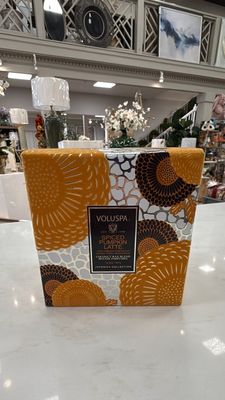 SPICED PUMPKIN LATTE 16.5OZ CANDLE