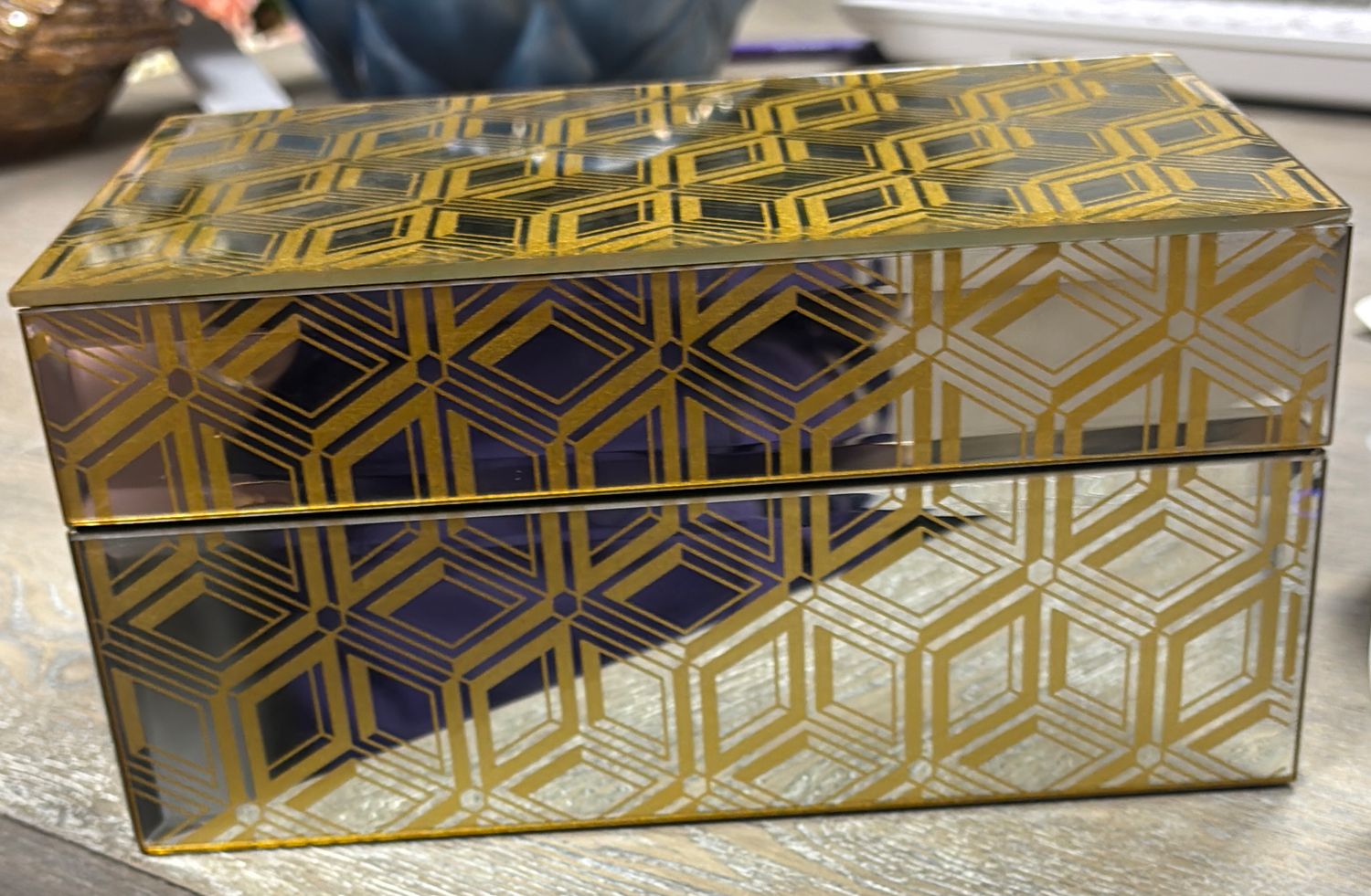 MIRRORED BOX WITH GOLD GEOMETRIC PATTERN - SMALL