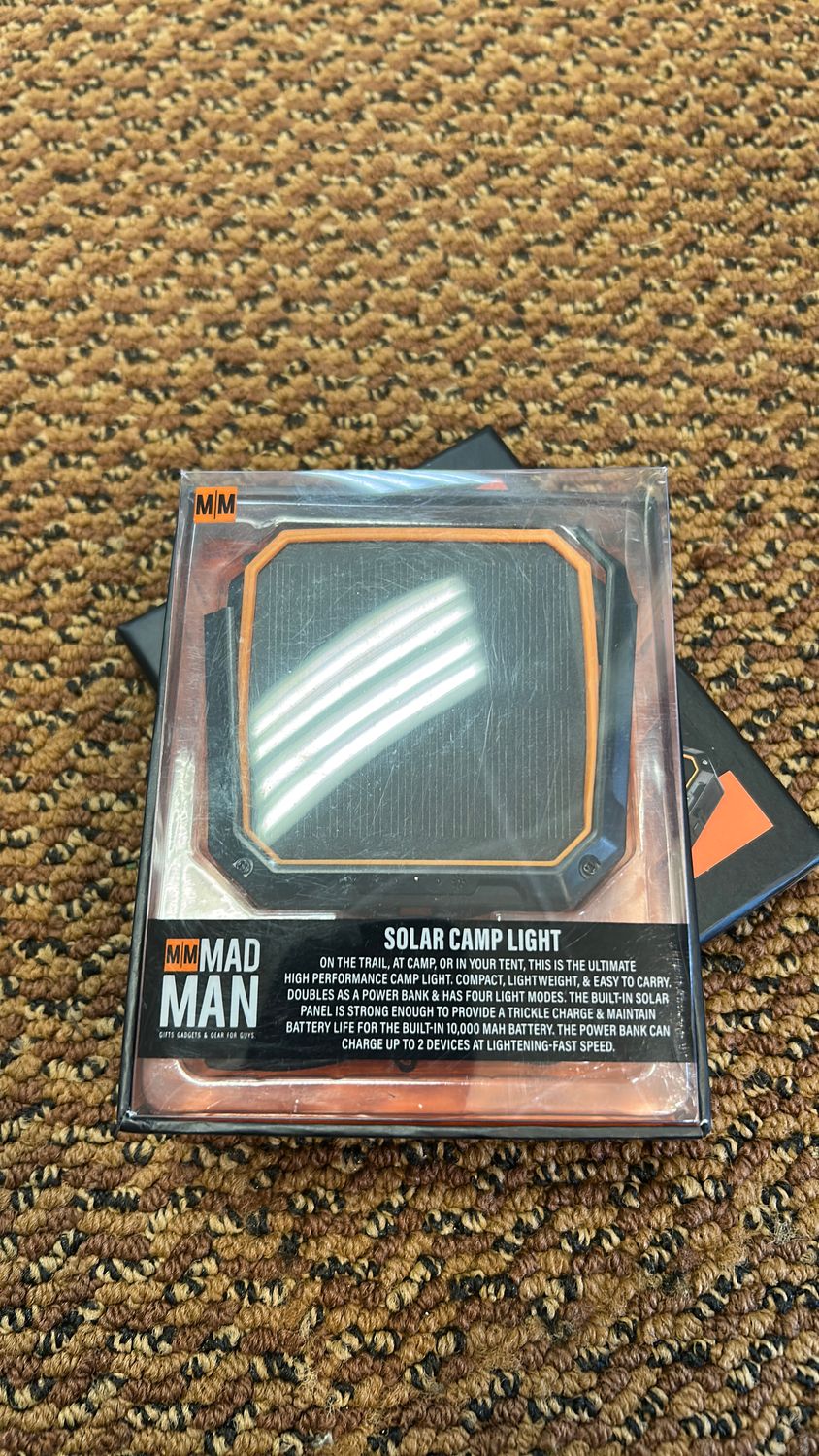 Solar camp light