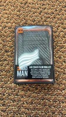 Air track slim wallet