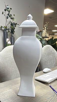 SMALL WHITE GINGER JAR