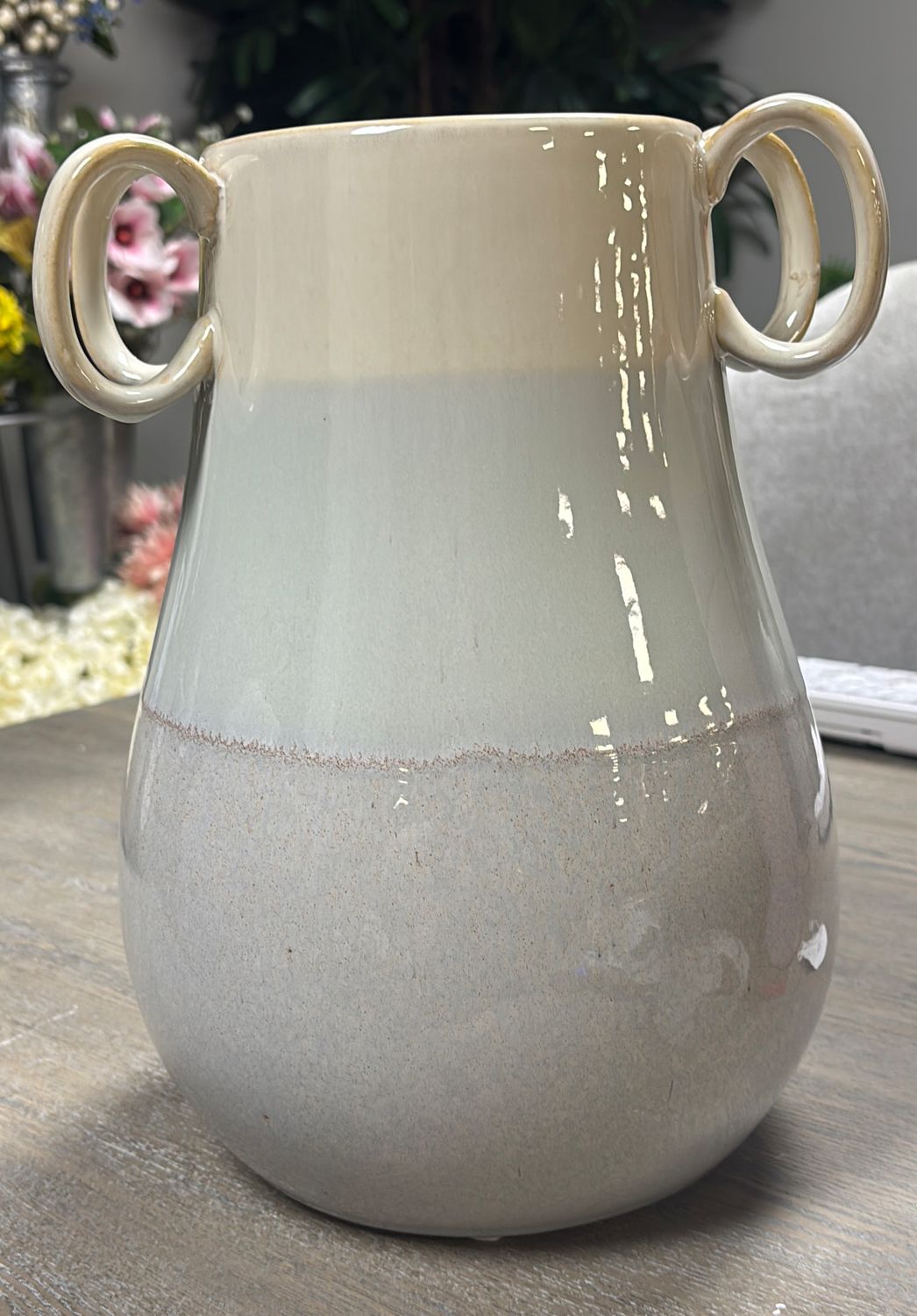WHITE CERAMIC VASE WITH HANDLES - LARGE