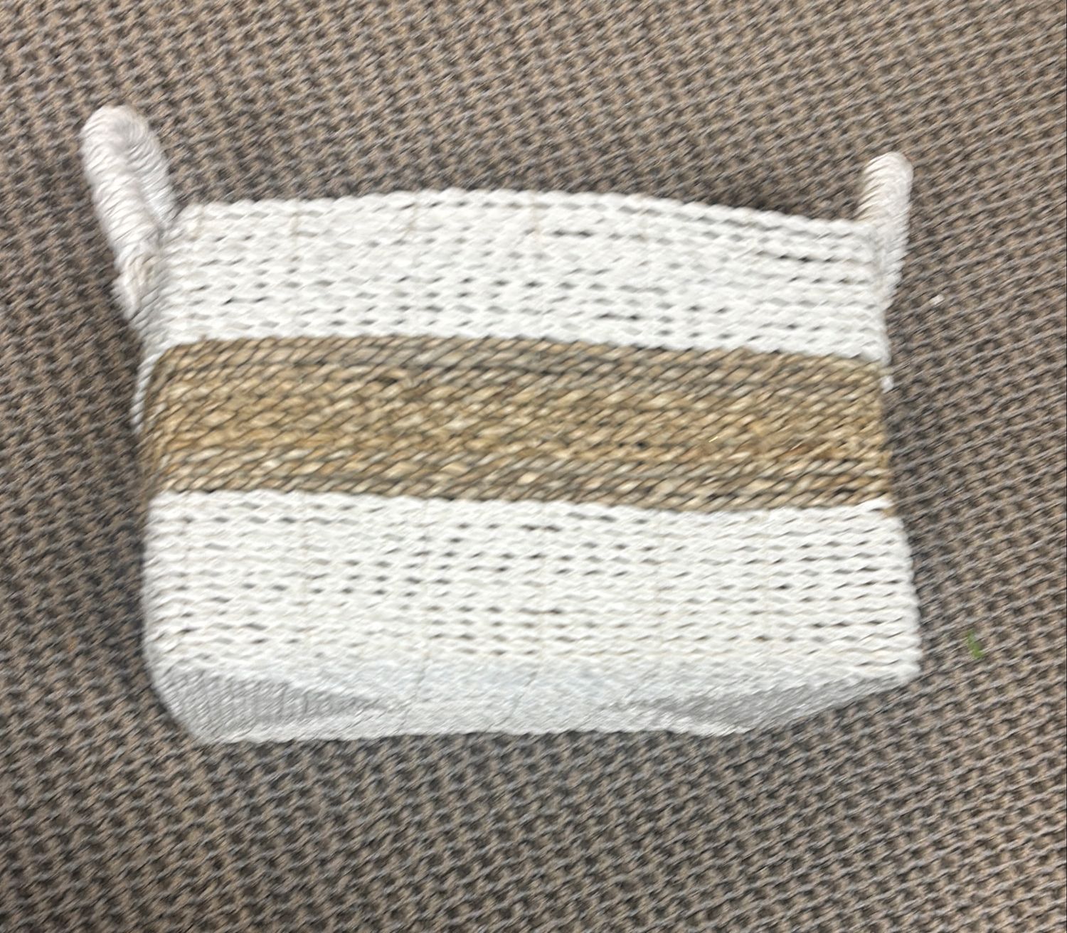 RECTANGLE TAN AND WHITE SEAGRASS BASKET - SMALL