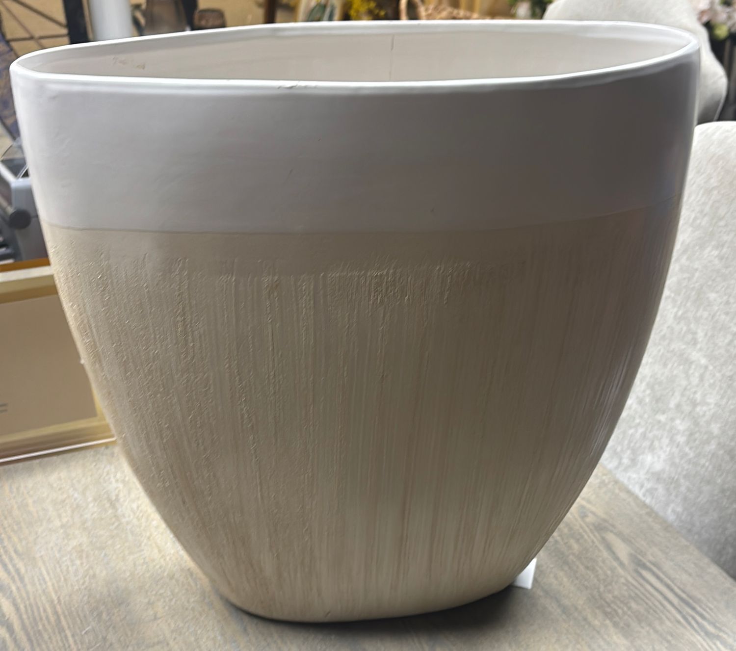CERAMIC OVAL POT