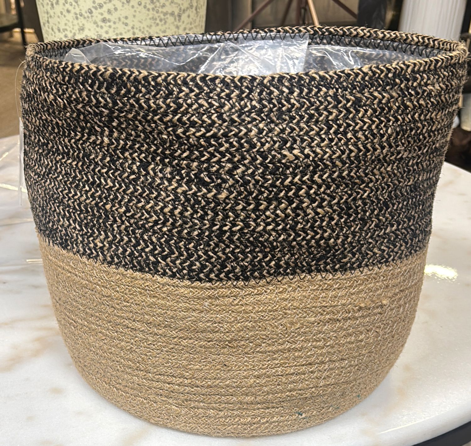 BLACK AND TAN BASKET WITH LINER