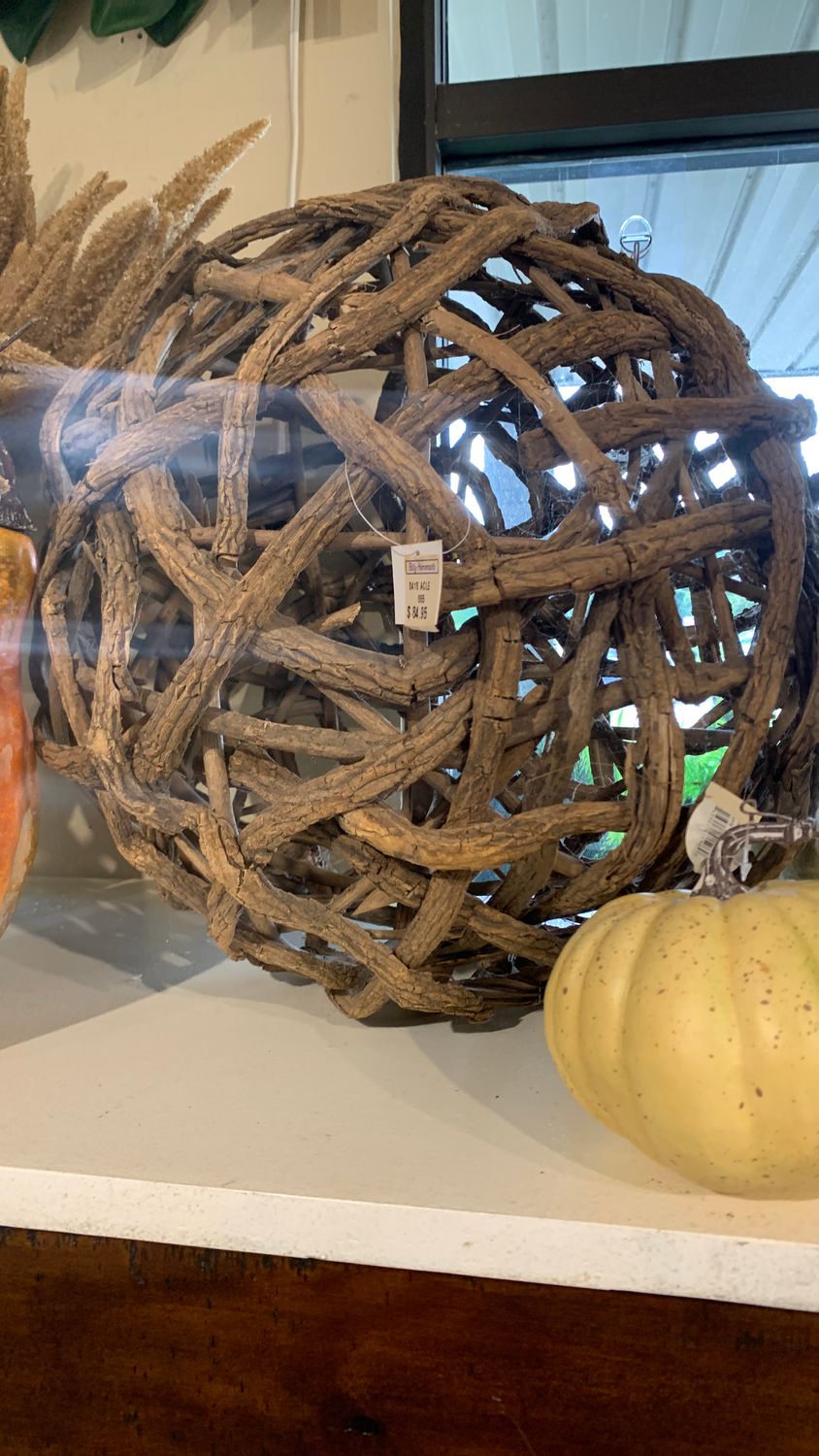 Grapevine sphere