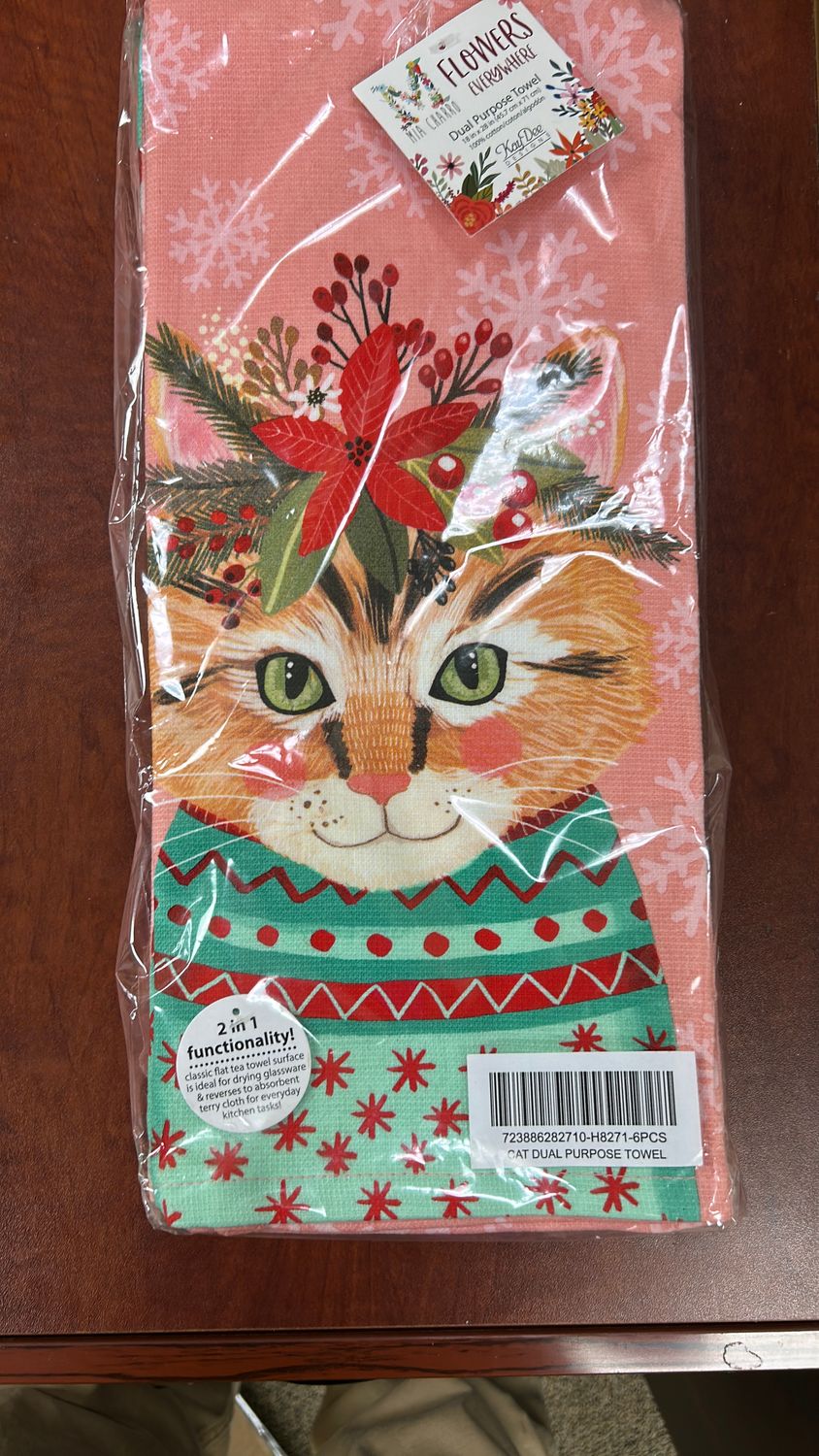 CAT TOWEL DUAL PURPOSE TOWEL