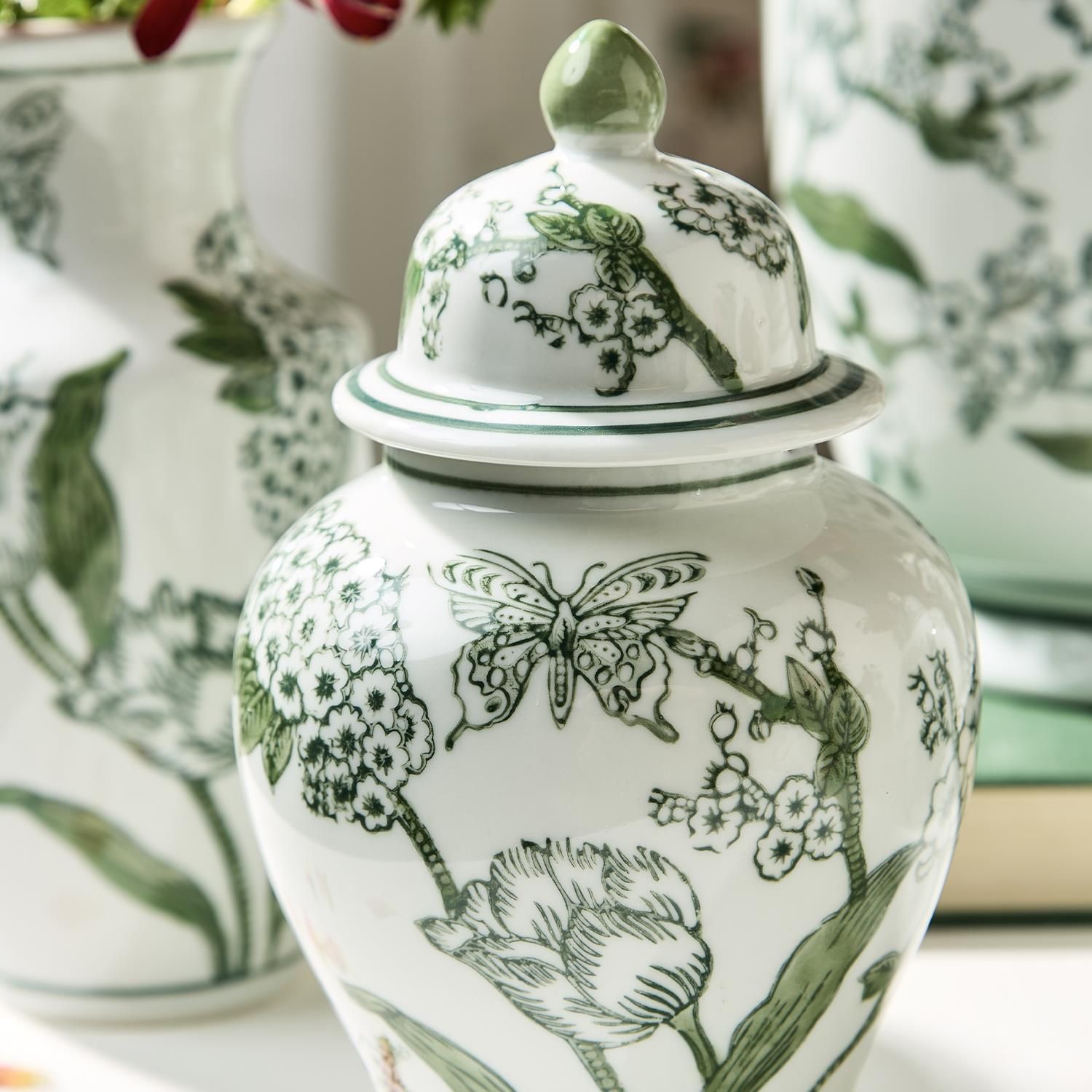 PRIMROSE AND LOTUS GREEN AND WHITE JAR WITH LID