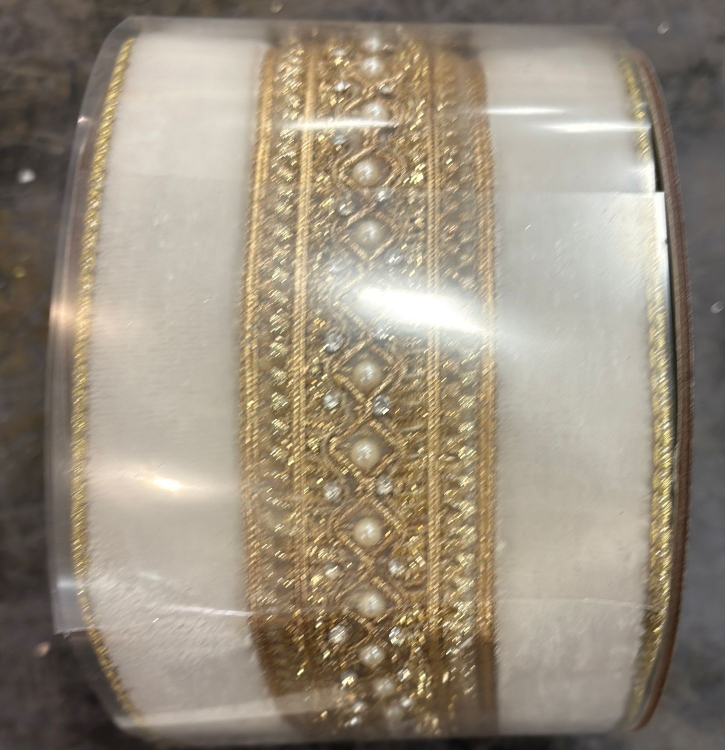 MAISON RUBEN IVORY 4" X 5YD RIBBON