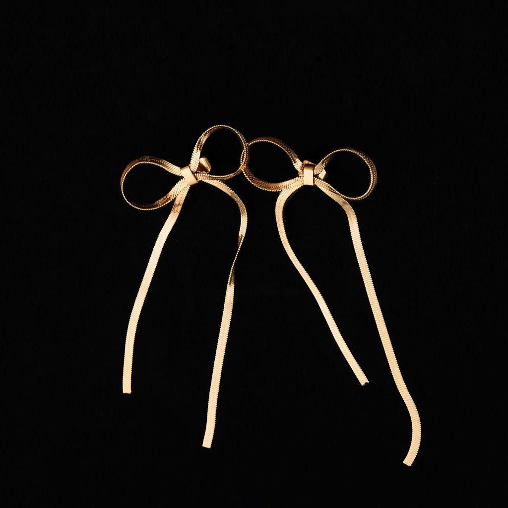 STEWARD &amp; JAMES - RIBBON EARRINGS